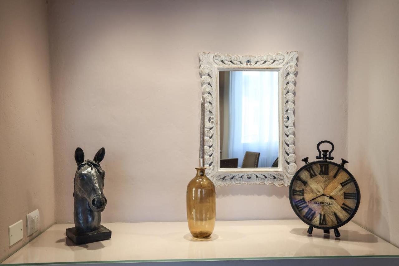 Appartement Santo Spirito - Elegante In Pieno Centro Florence