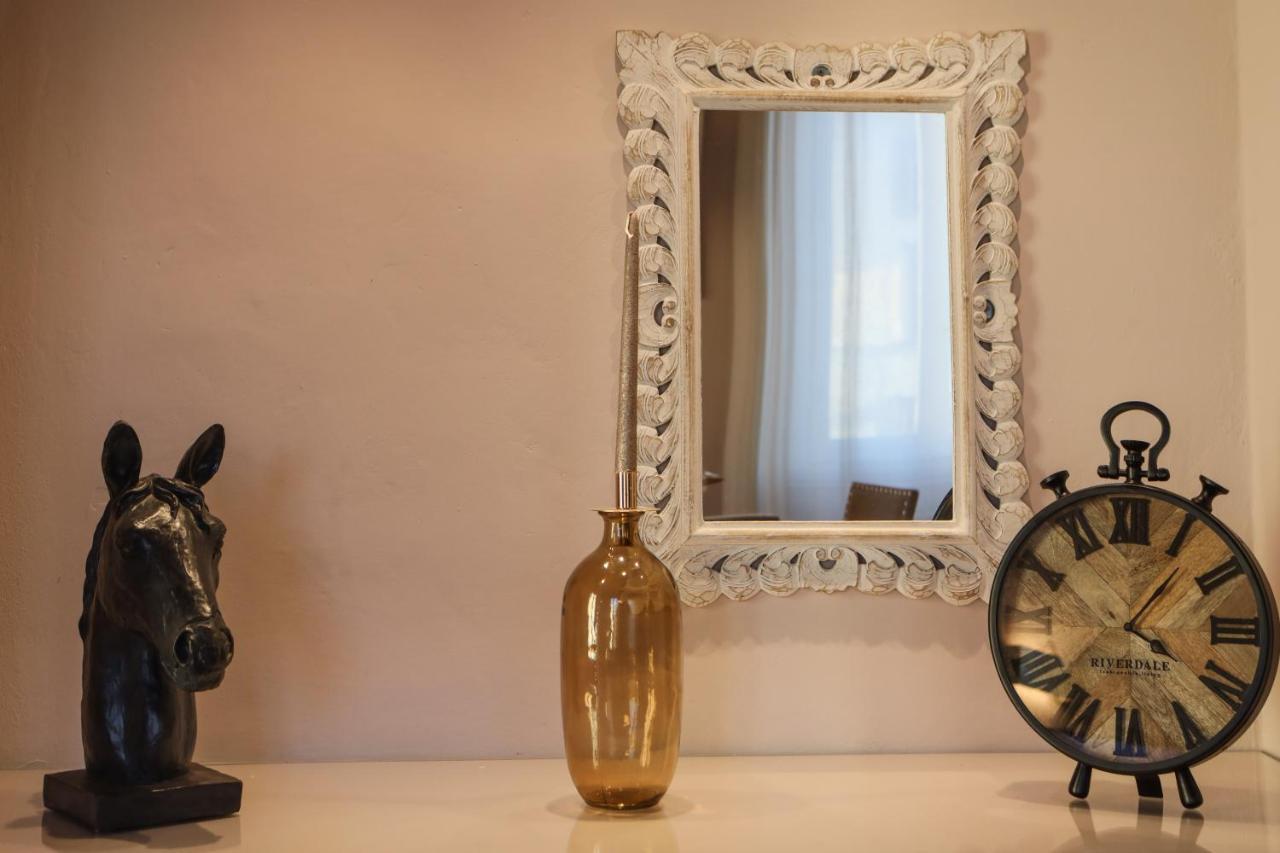 Appartement Santo Spirito - Elegante In Pieno Centro Florence
